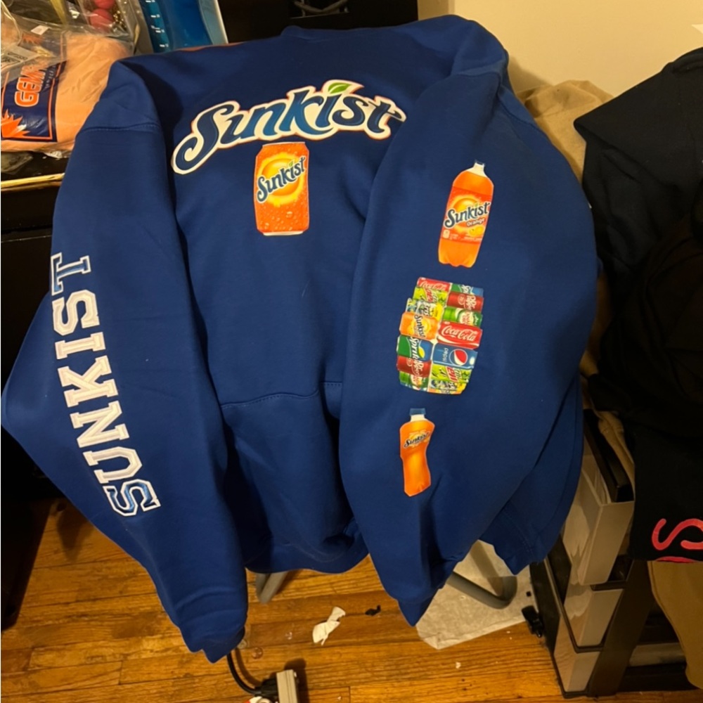 Sweatsuits - Picture 9 of 16